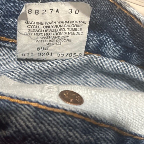 Levi's 511Shorts Womens Juniors 3 Blue Cut Off Distressed Frayed Back Girasol - Picture 10 of 11